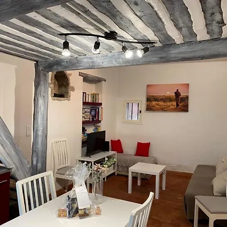 Studio Cosy Dans Le Centre-Ville Historique L'Isle-sur-la-Sorgue Exterior photo
